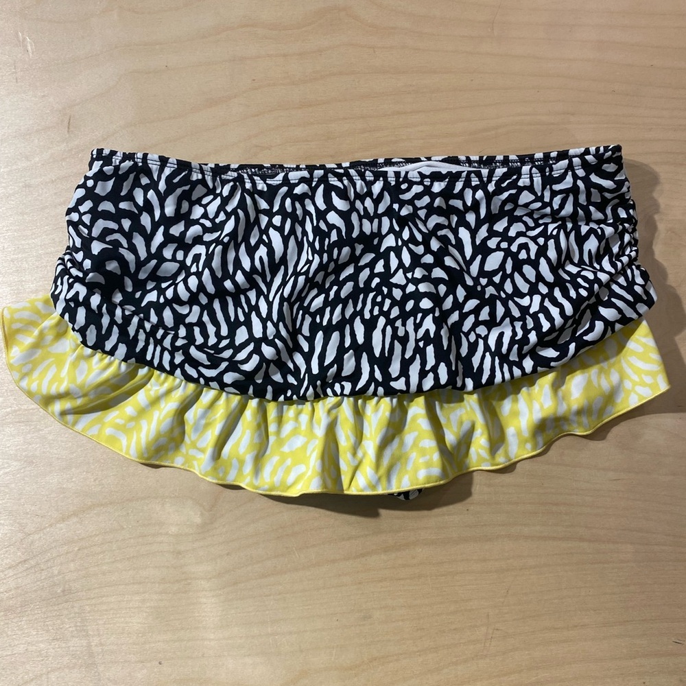 24th & Ocean Stylish Black and Yellow Women's Bikini Bottom Large (NA) - Picture 8 of 9